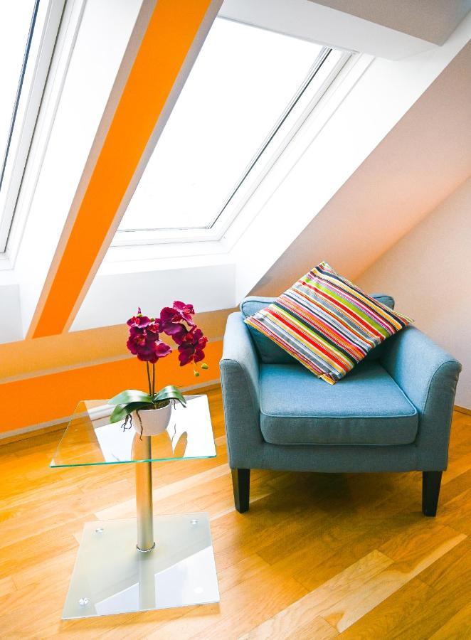 Backpacker Apartment Schönbrunn Wien Exteriör bild