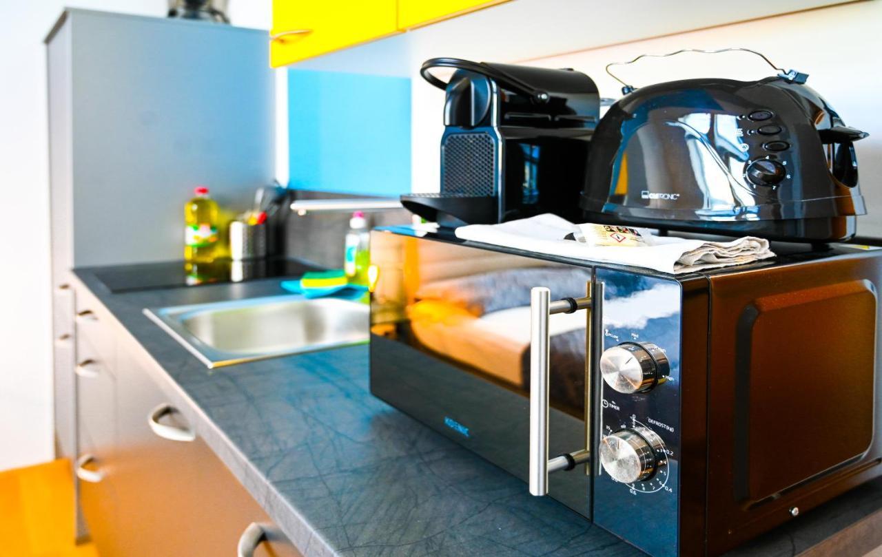 Backpacker Apartment Schönbrunn Wien Exteriör bild