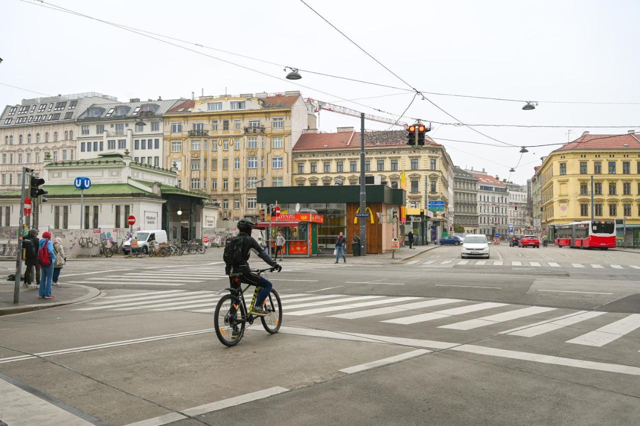Backpacker Apartment Schönbrunn Wien Exteriör bild